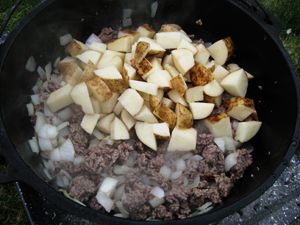 Dutch Oven Cowboy Stew
